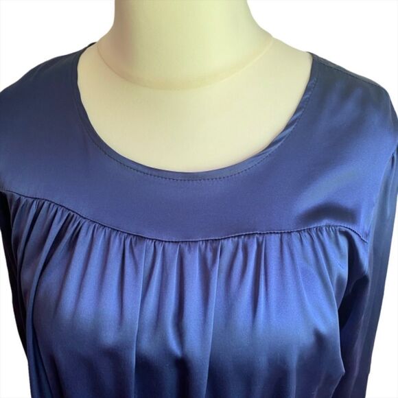 0165 Alisha Levine Royal Blue Satin Blouse with Ruffles Size L New - Picture 3 of 10